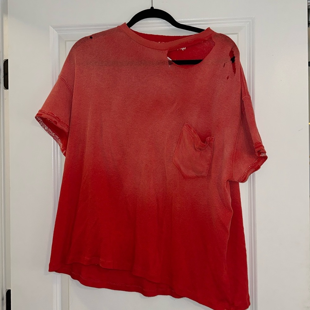 Red ombré shirt with pocket